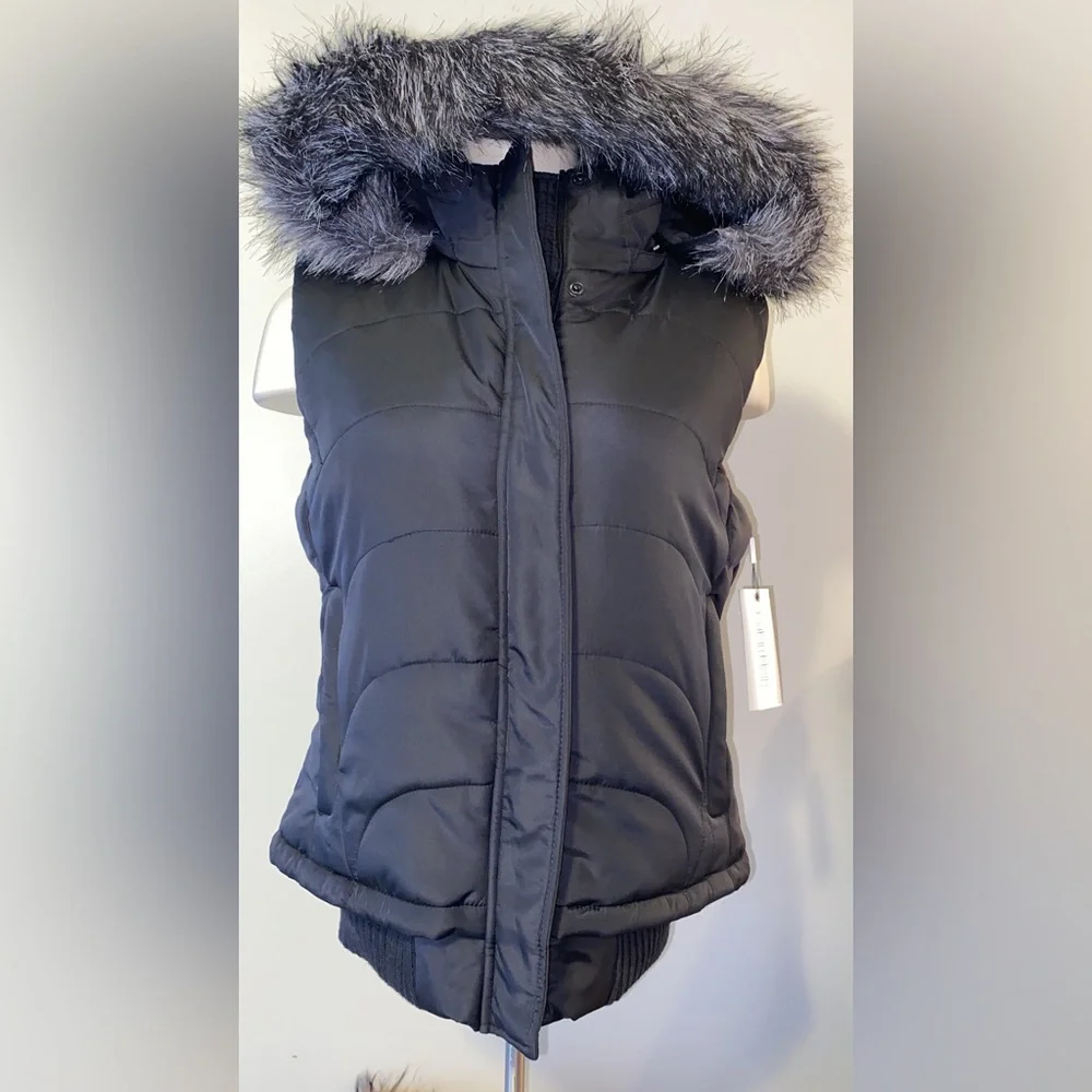 Calvin Klein Womens Black Quilted Faux Fur Puffer Vest Outerwear - Picture 2 of 16